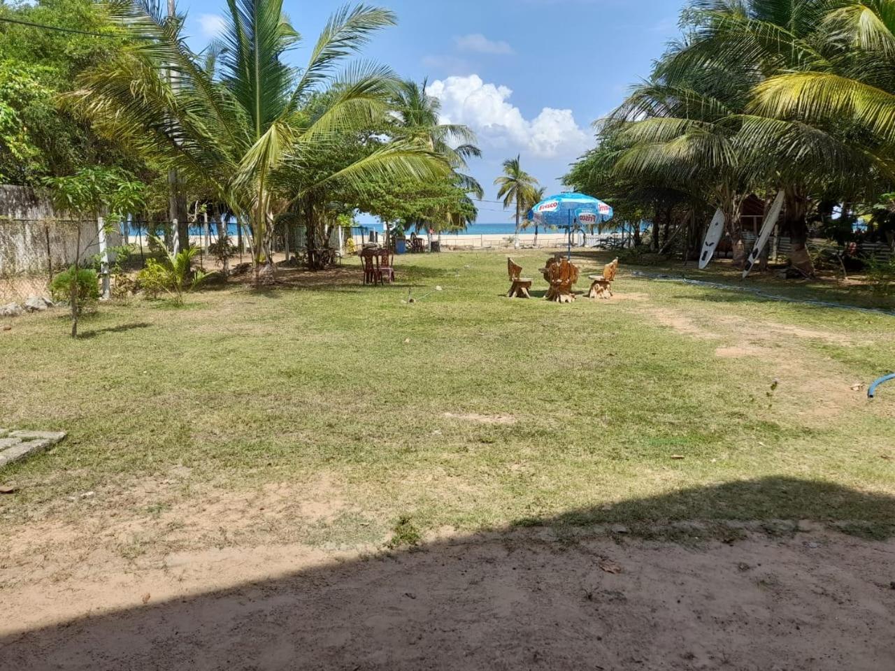 Baden Beach Hotel Kalkudah  Εξωτερικό φωτογραφία